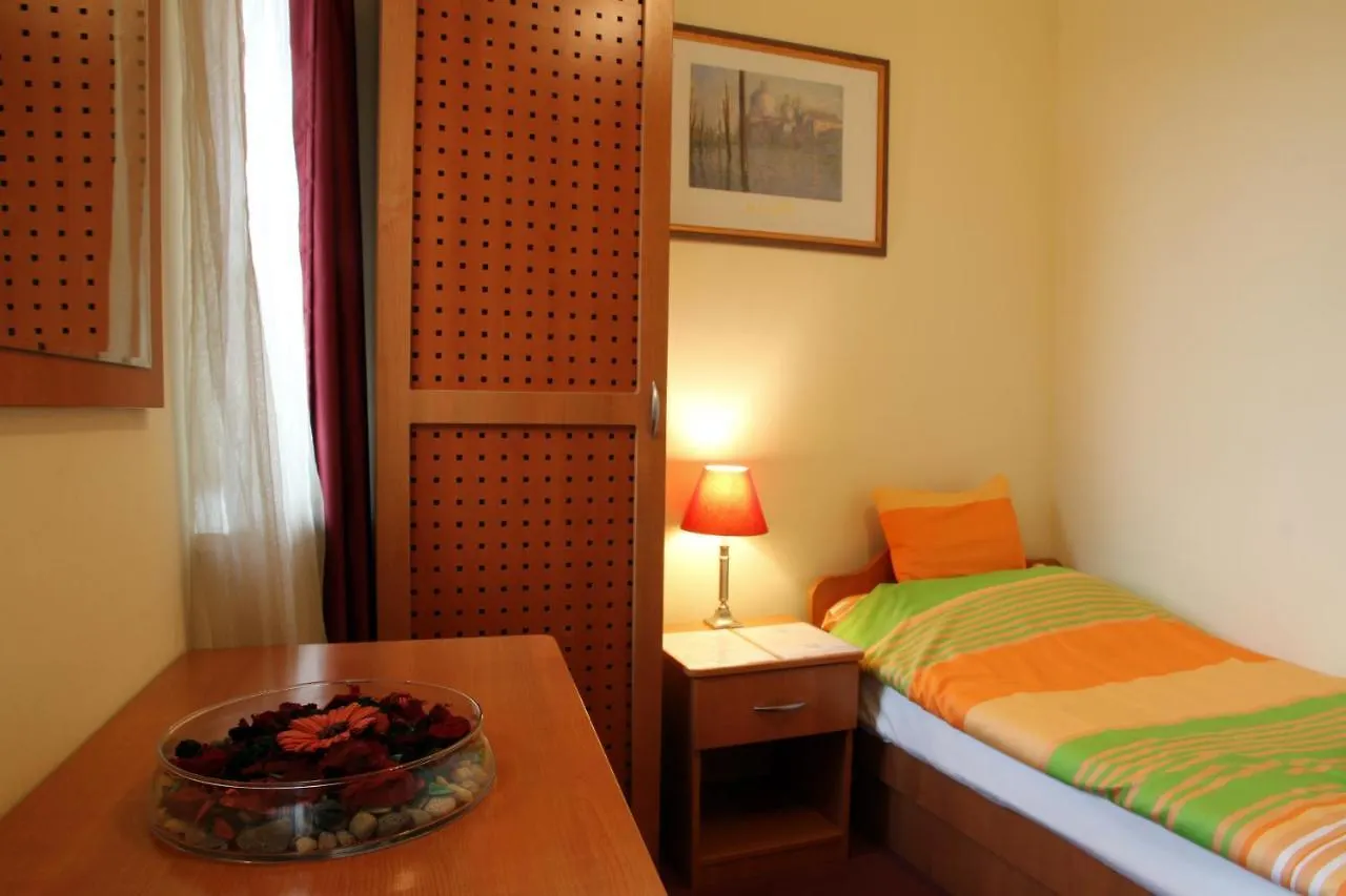 Minerva Panzió Hotel Debrecen
