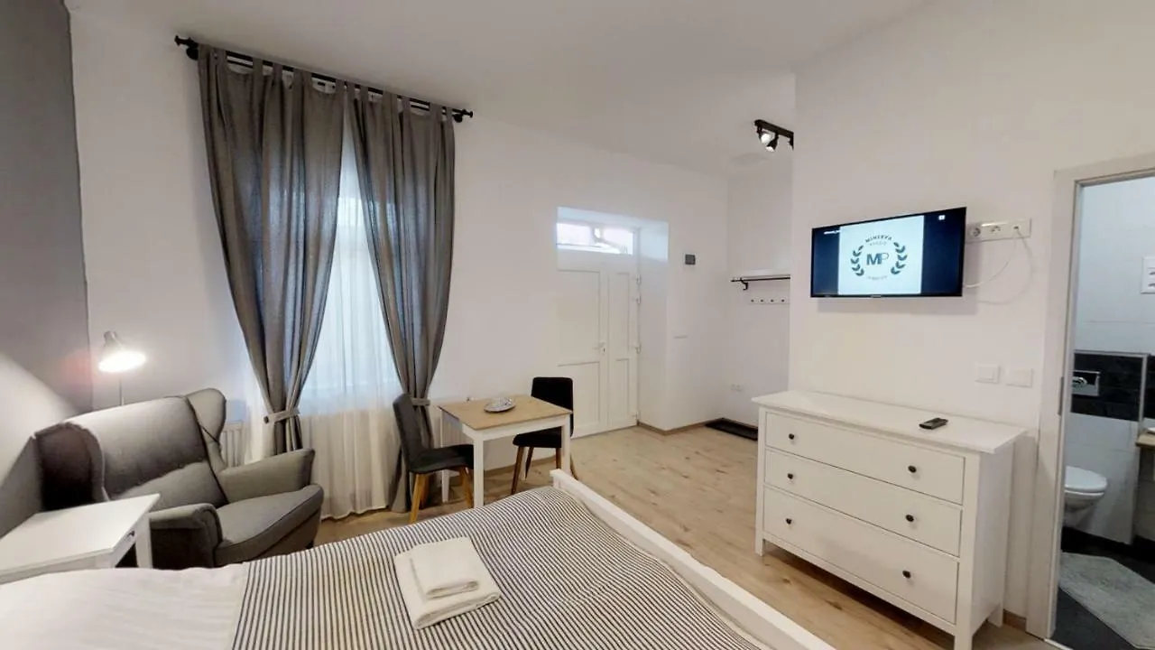 Minerva Panzió Hotel Debrecen